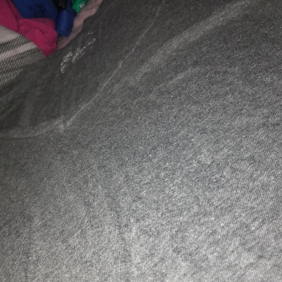 Brand new without tags, soft and sexy American eagle Tee L - Picture 5 of 5